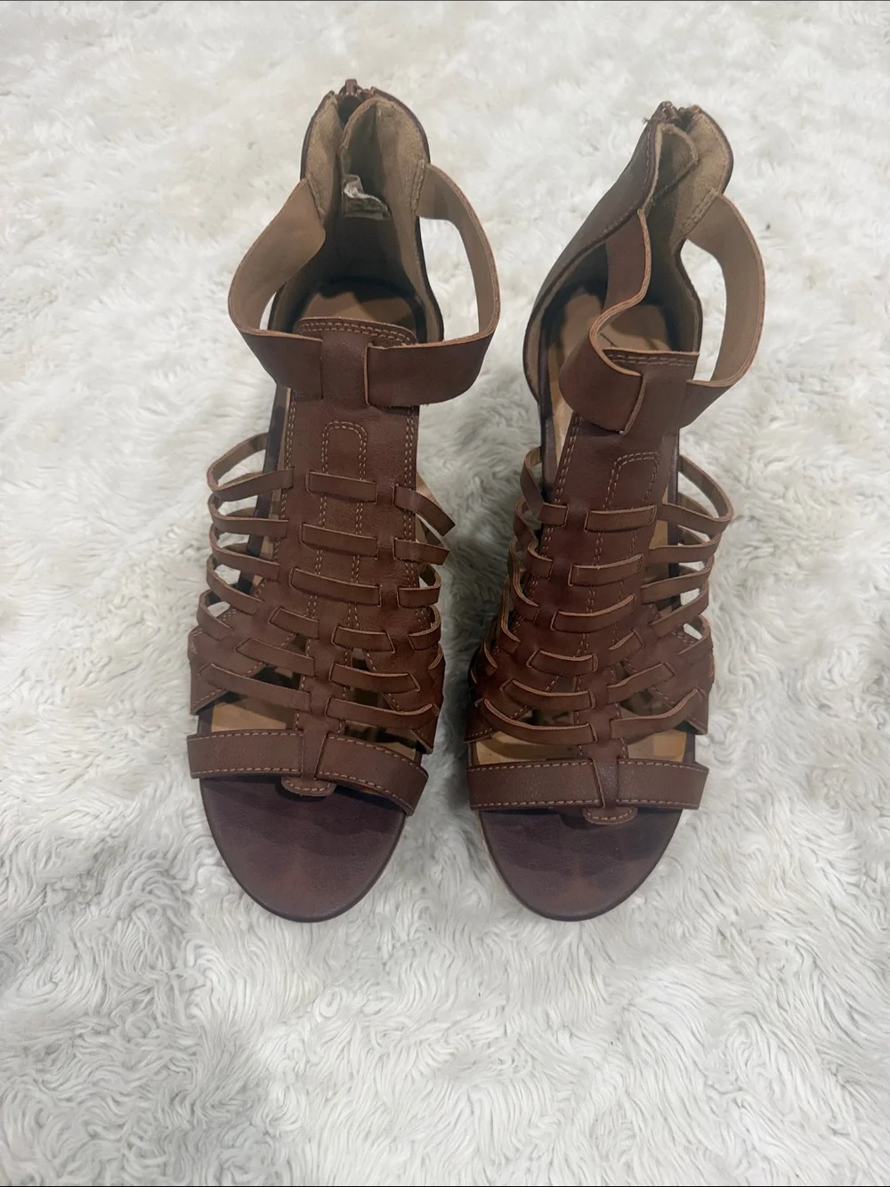 American‎ Eagle Outfitters Brown Woven Leather Wedge Sandals Woman’s Size 9.5